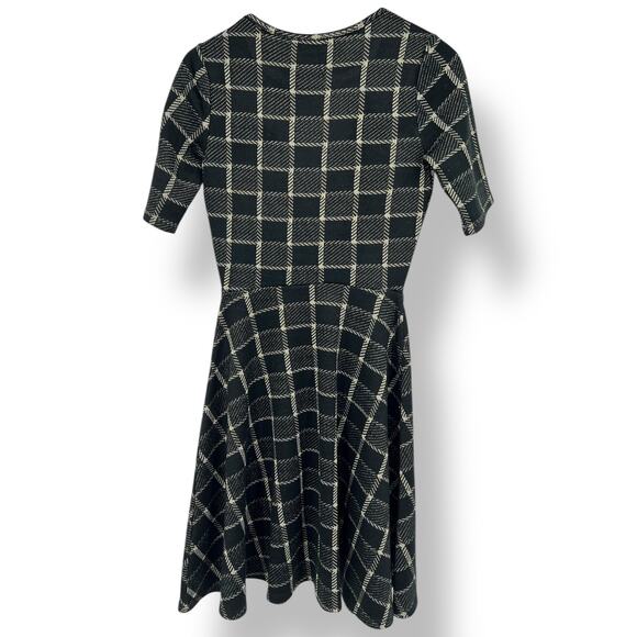 ModCloth Geometric Print Sweater Dress Black Gold Fit Flare New Plaid Women’s S - Picture 3 of 7